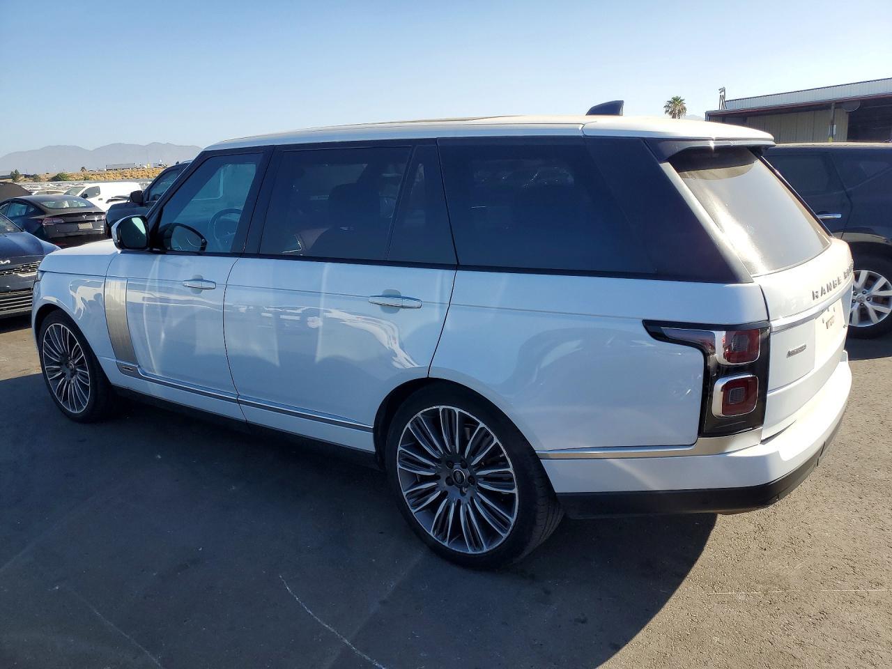 2019 Land Rover Range Rover Autobiography - Фото 2