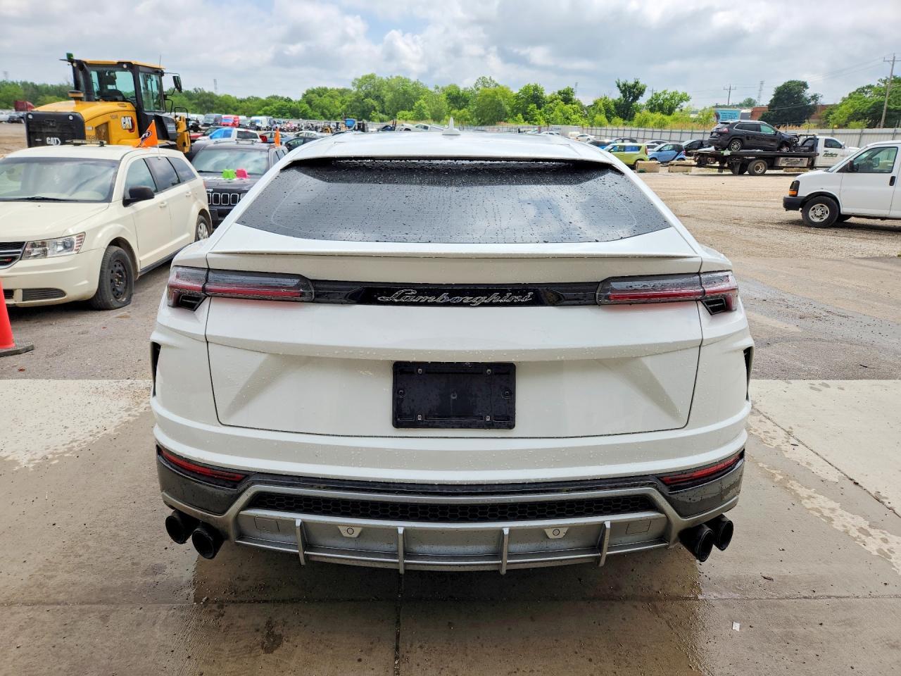 2019 Lamborghini Urus - Фото 6