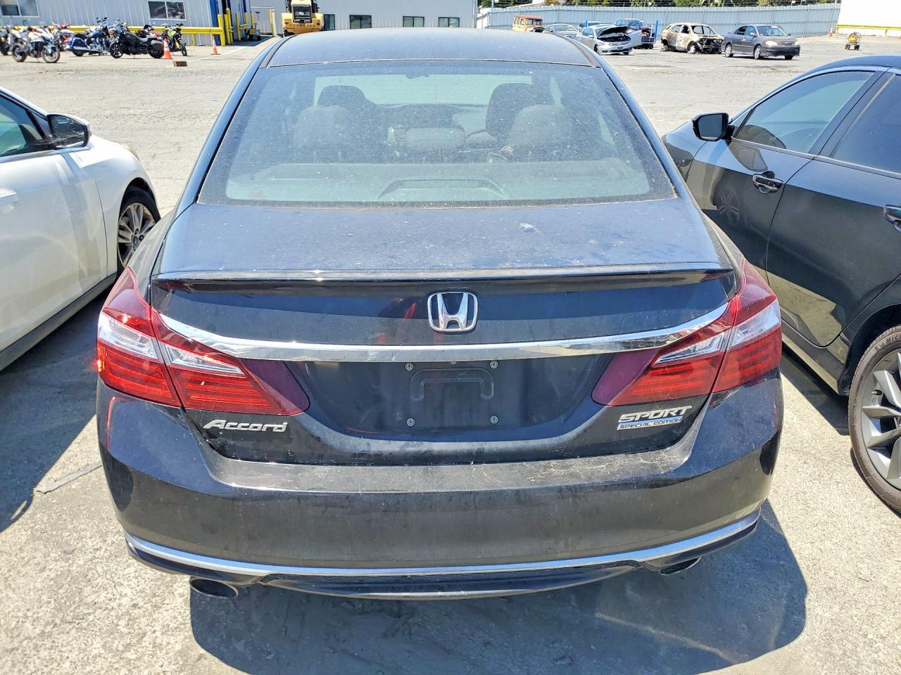 2017 Honda Accord Sport Special Edition - Фото 6