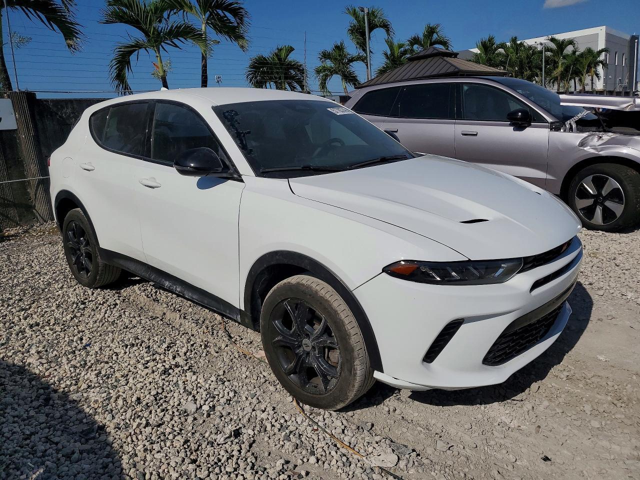 2023 Dodge Hornet Gt - Фото 4