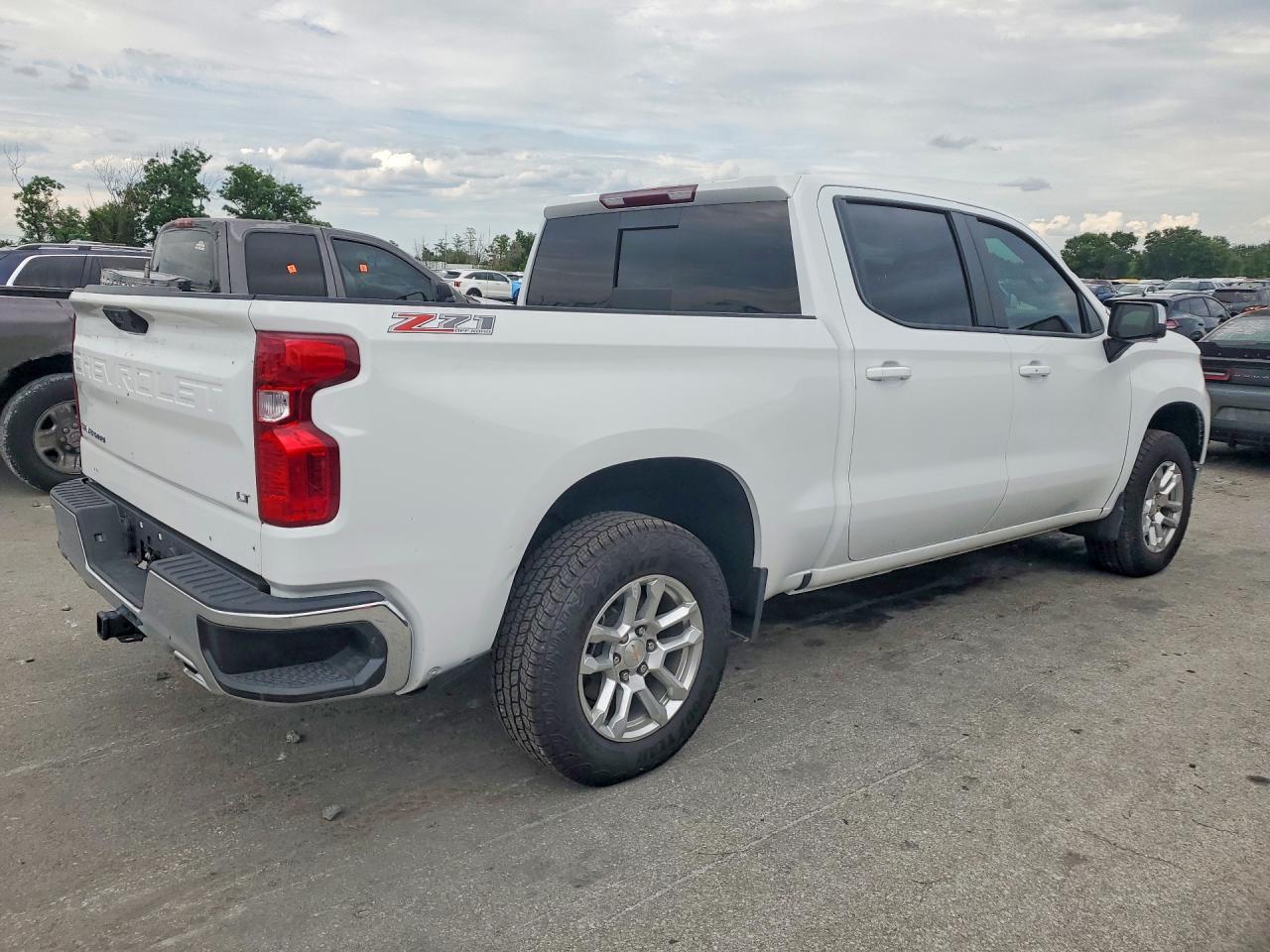 2025 Chevrolet Silverado K1500 Lt - Фото 3