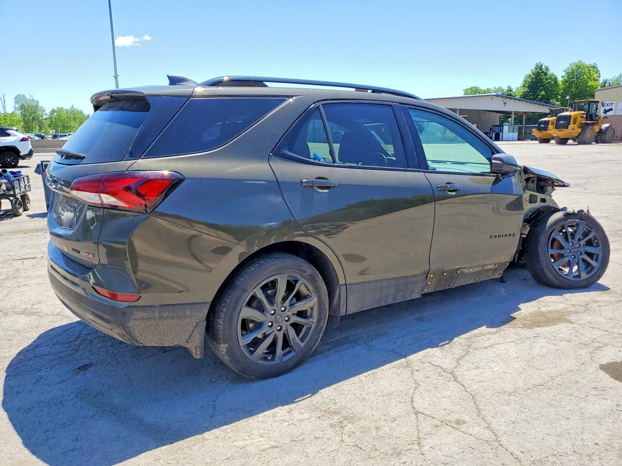 2023 Chevrolet Equinox Rs - Image 3