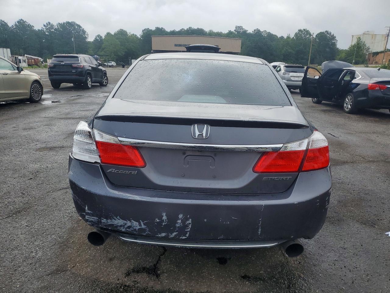 2014 Honda Accord Sport - Image 6