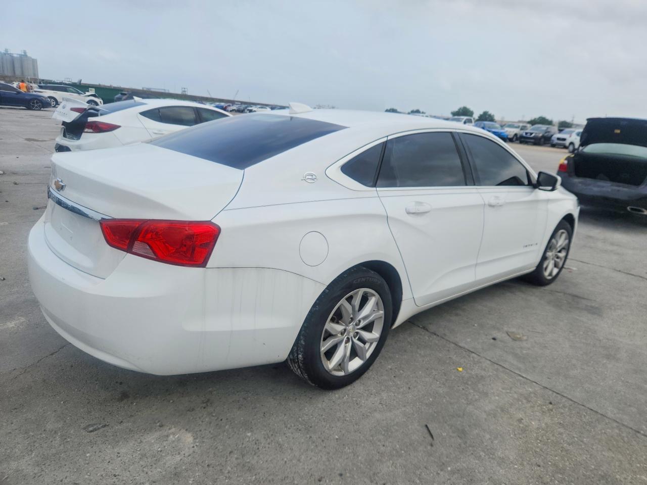 2018 Chevrolet Impala Lt - Фото 3