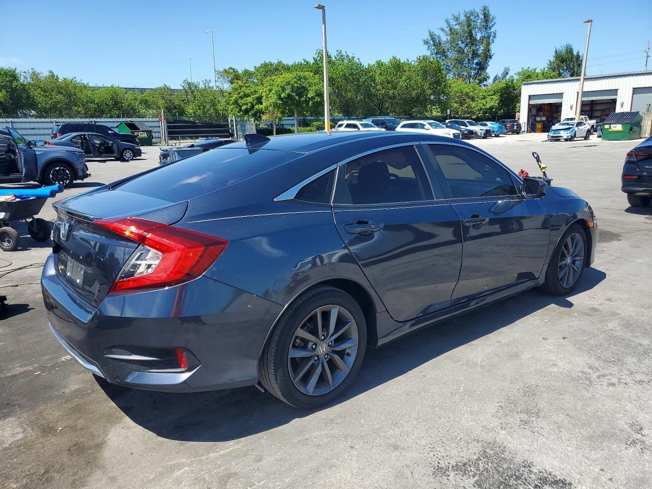 2019 Honda Civic Ex - Image 3