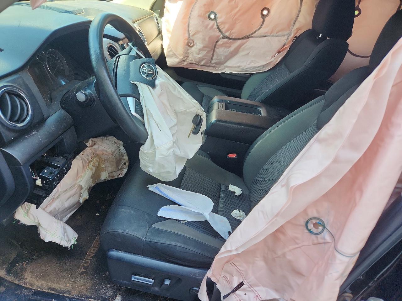 2017 Toyota Tundra Sr5 - Фото 7