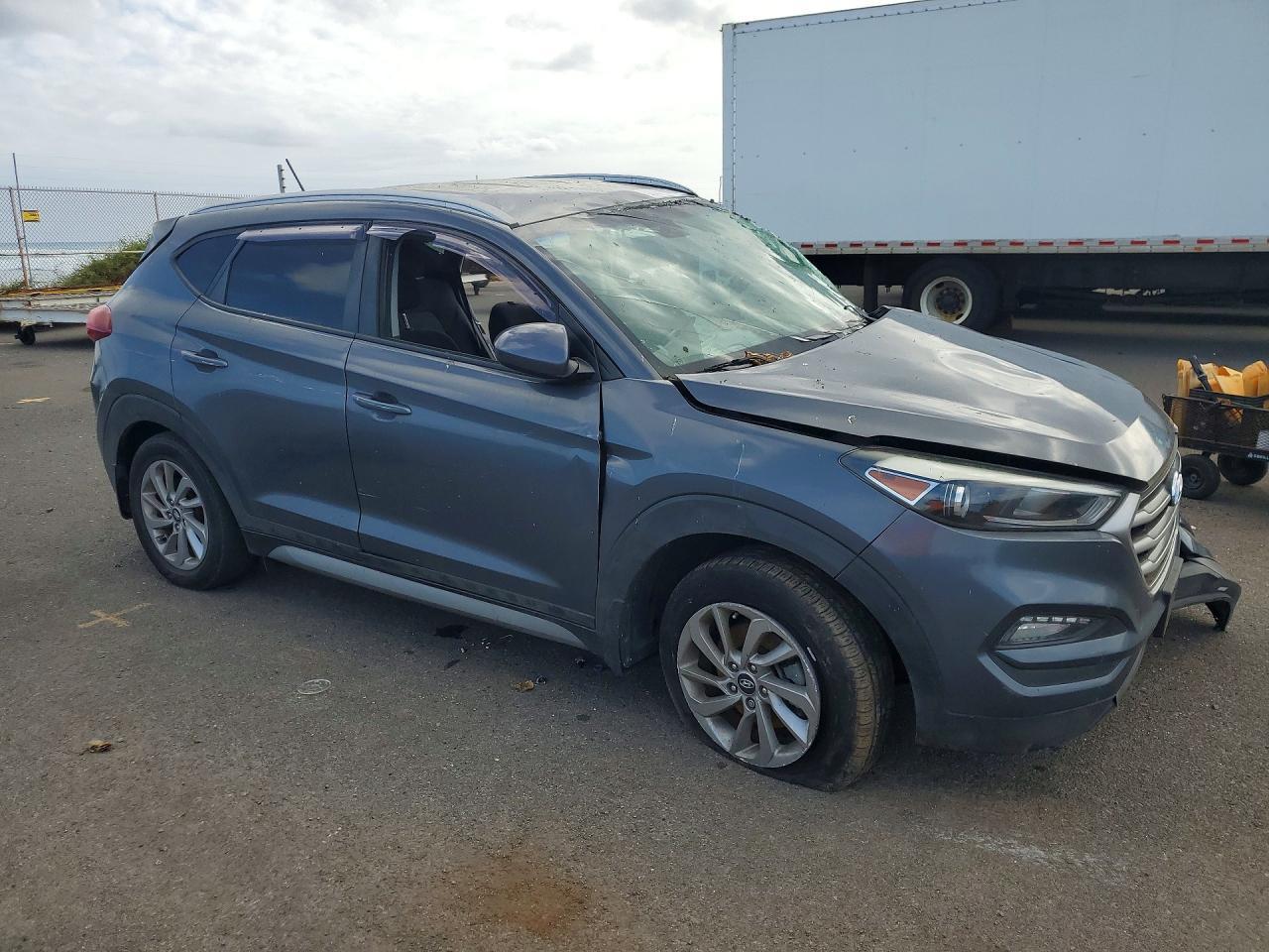 2017 Hyundai Tucson Se - Image 4