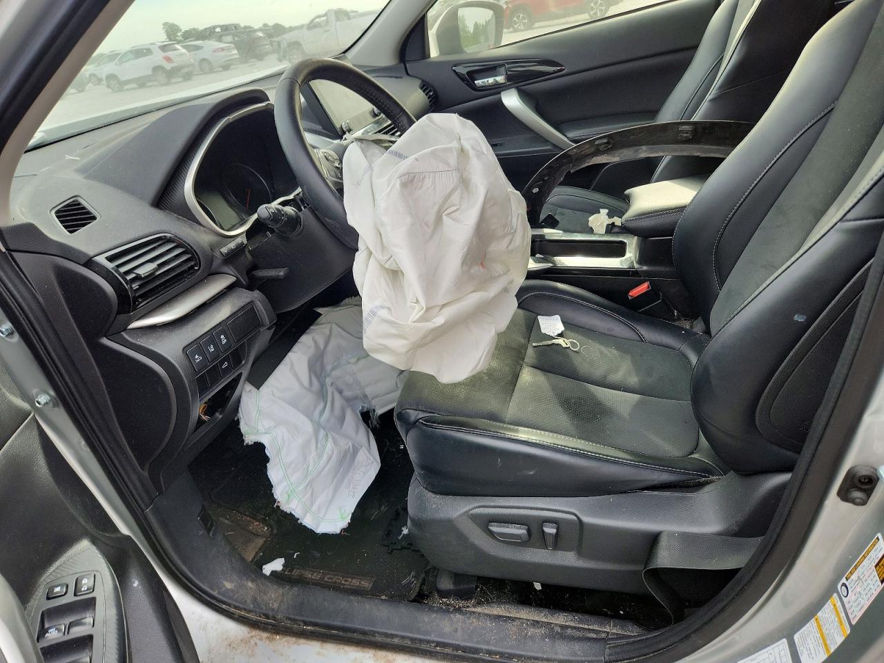 2024 Mitsubishi Eclipse Cross Se - Фото 7