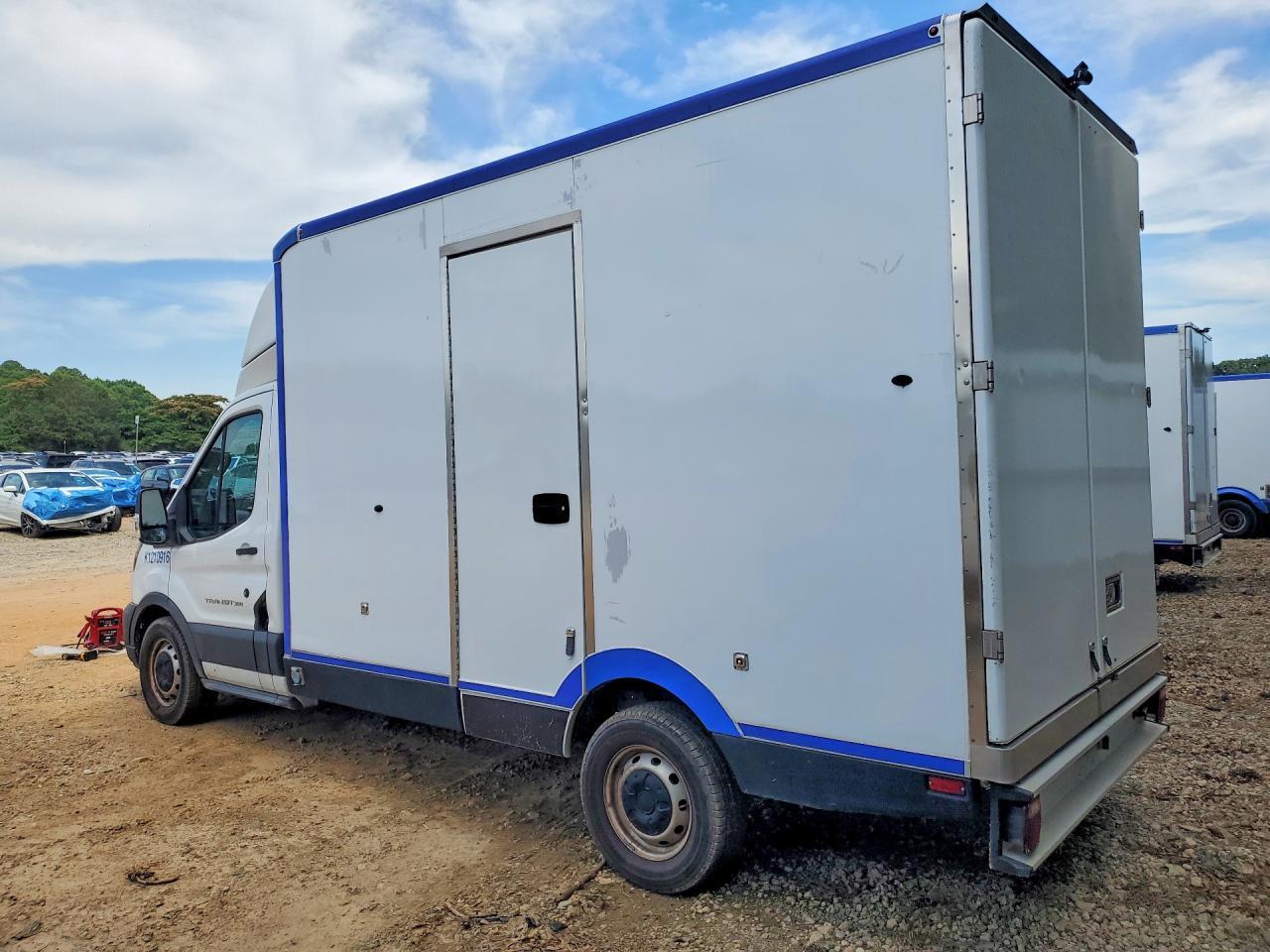 2022 Ford Transit Delivery Van - Image 2