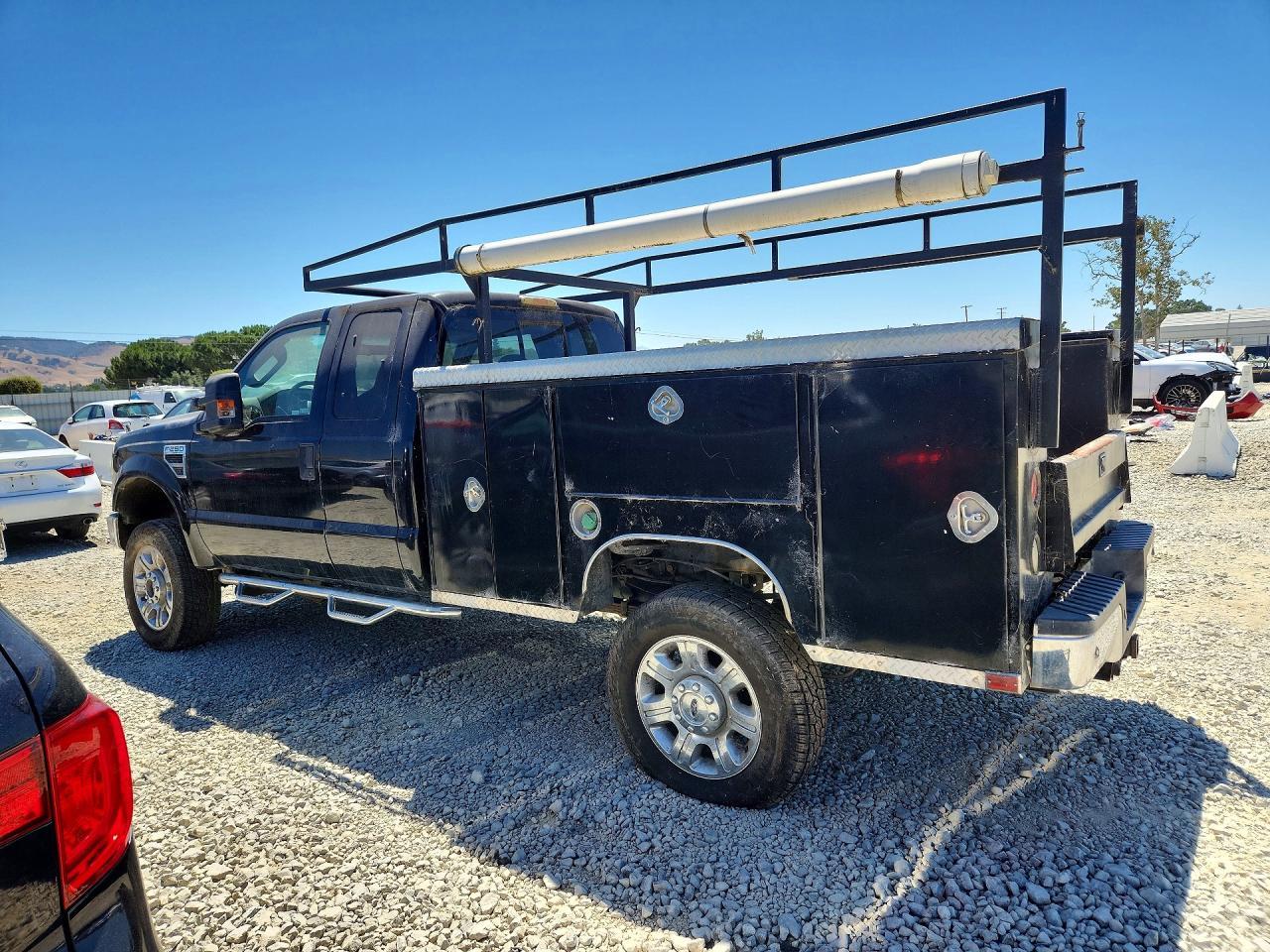 2008 Ford F-250 Super Duty - Image 2