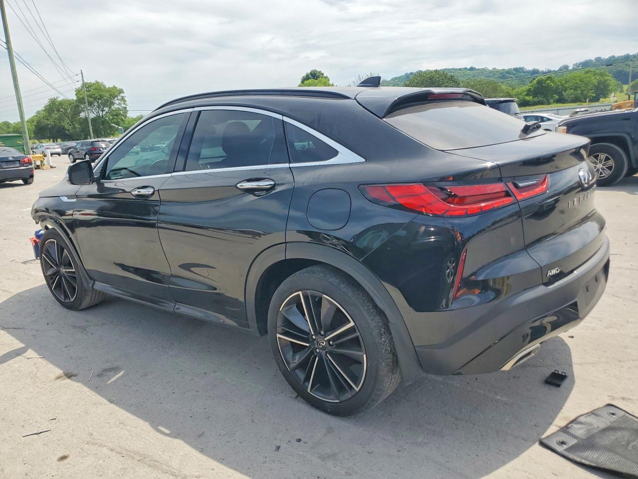 2022 Infiniti Qx55 Luxe - Image 2