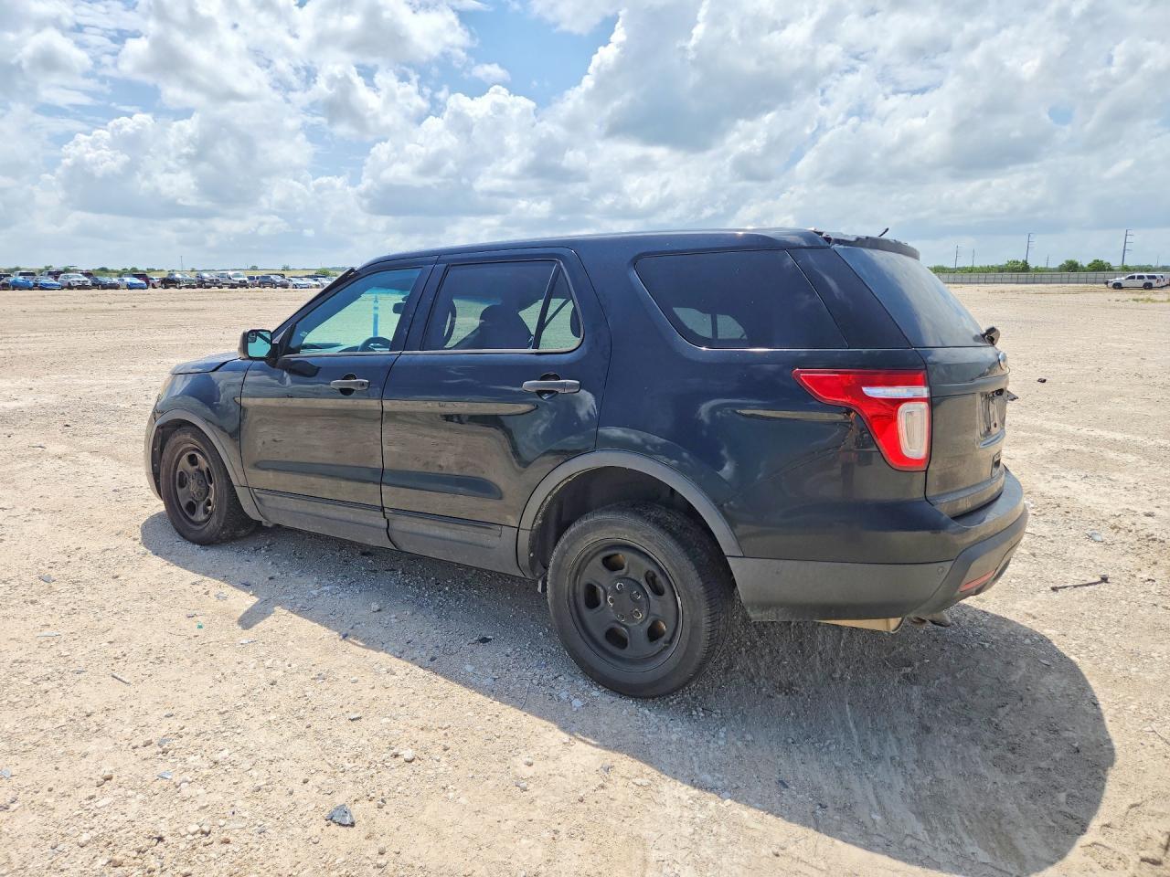 2013 Ford Explorer - Фото 2