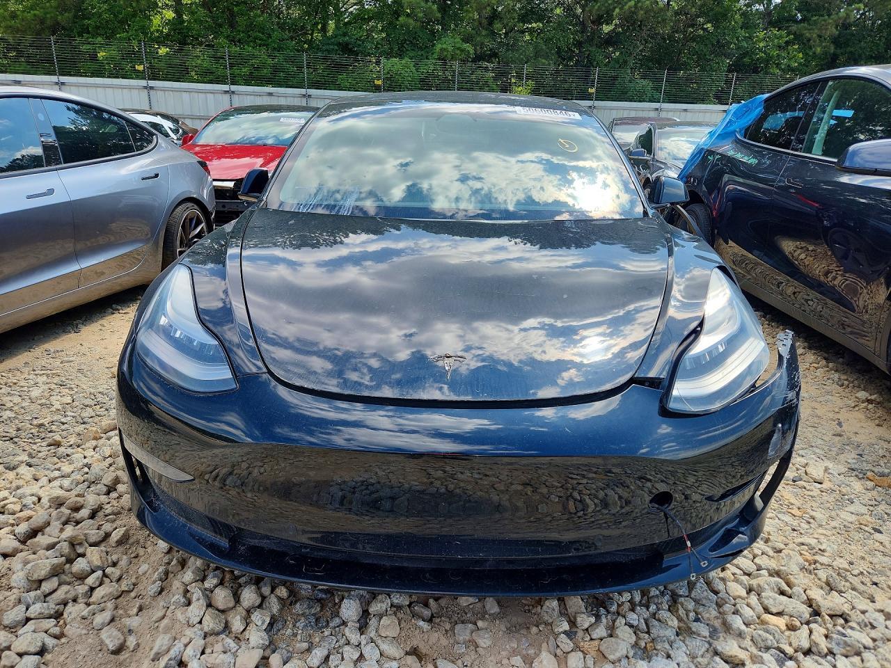 2021 Tesla Model 3 Standard Range Plus Rear-Wheel Drive - Фото 5