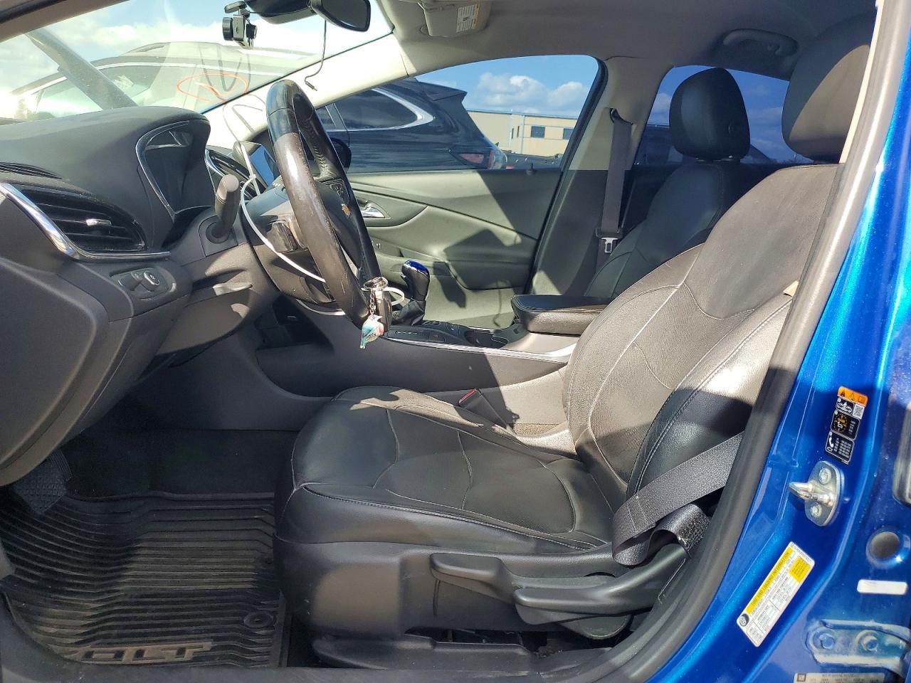 2017 Chevrolet Volt Premier - Image 7