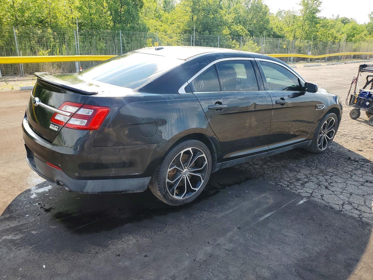 2013 Ford Taurus Sho - Image 3