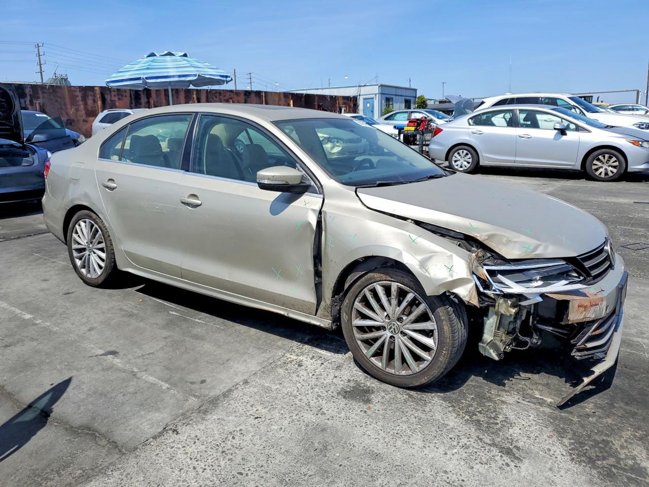 2015 Volkswagen Jetta Se - Image 4
