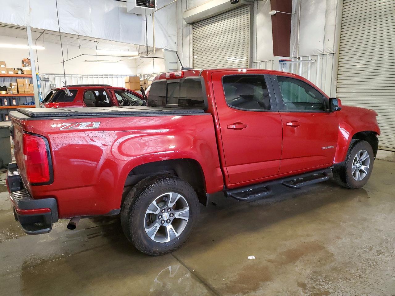 2016 Chevrolet Colorado Z71 - Фото 3