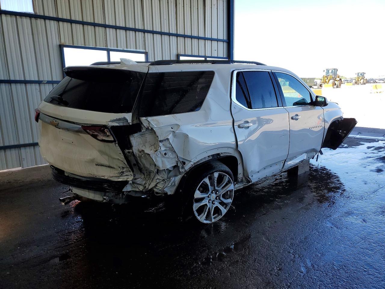 2019 Chevrolet Traverse Lt - Фото 3
