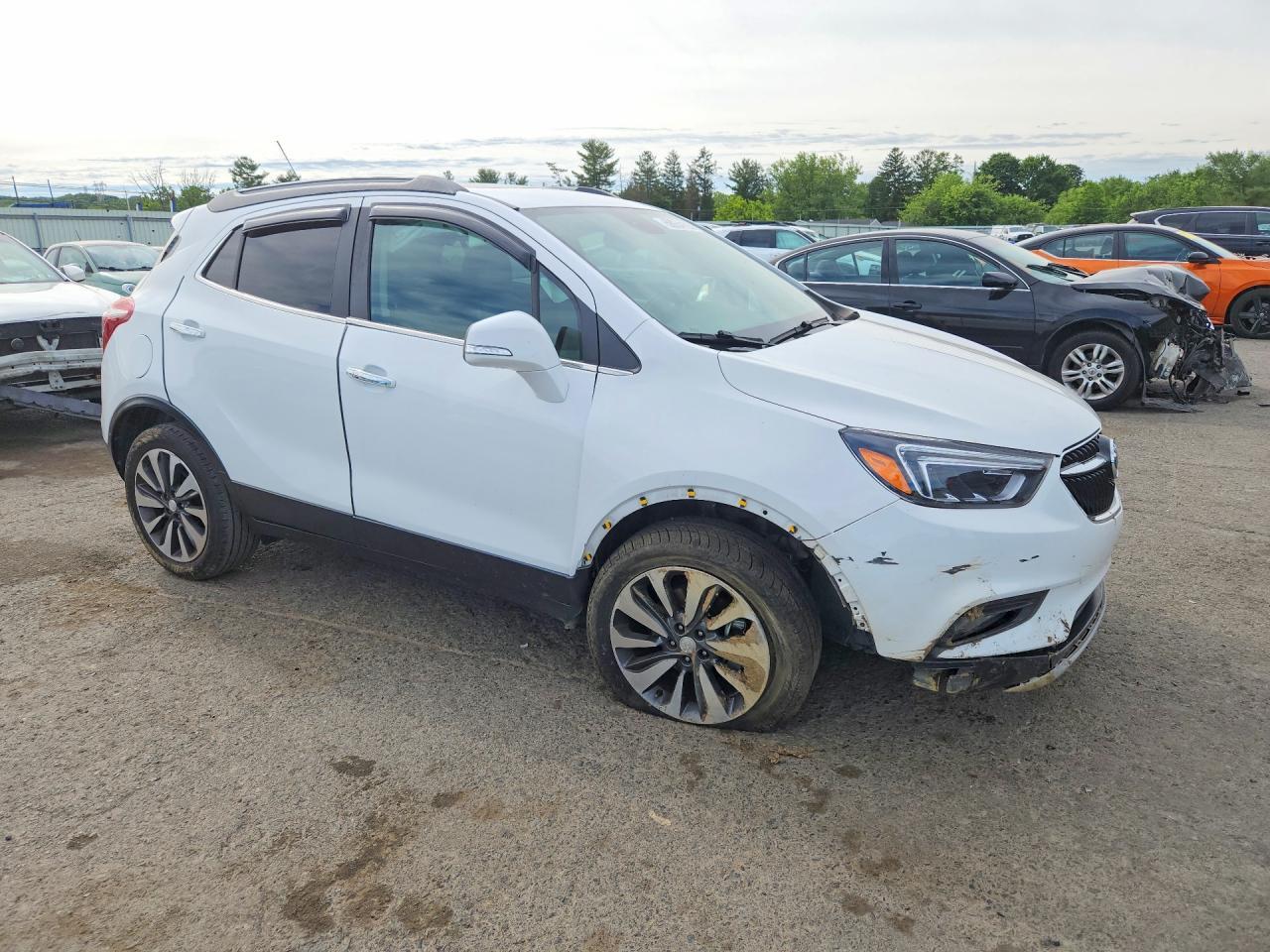 2017 Buick Encore Essence - Image 4