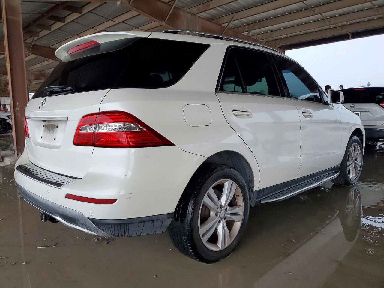 2015 Mercedes-Benz Ml 350 - Image 3