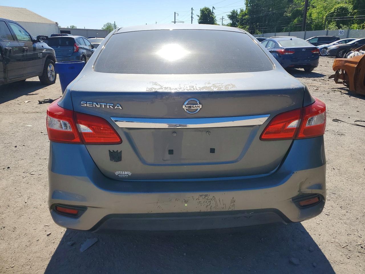 2016 Nissan Sentra S - Фото 6