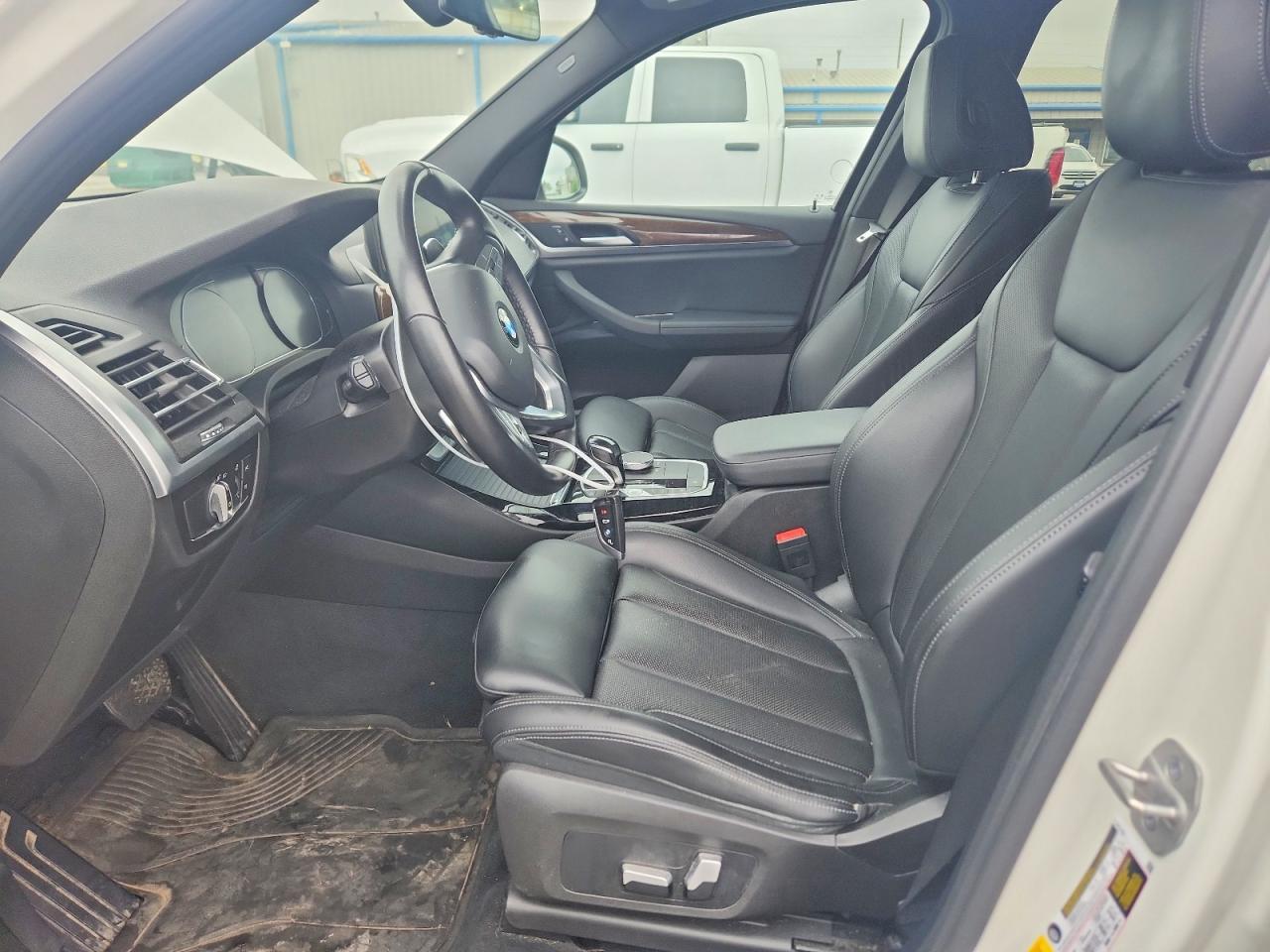 2022 BMW X3 xDrive30I - Фото 7