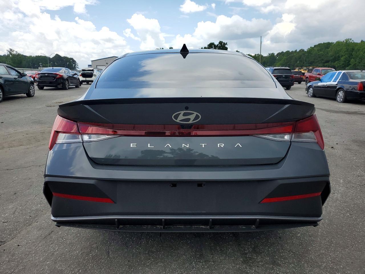 2025 Hyundai Elantra Sel Sport - Фото 6
