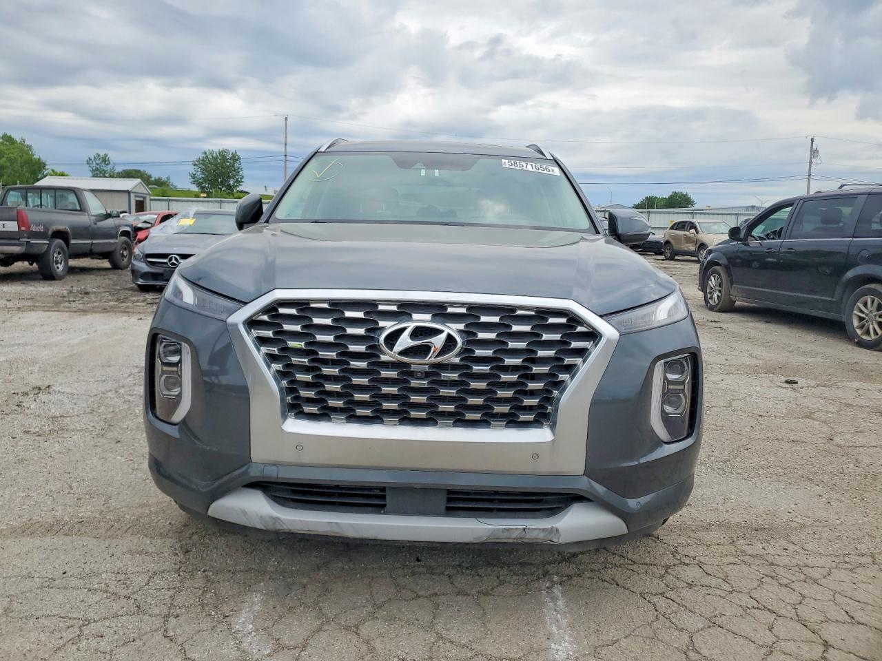 2022 Hyundai Palisade Limited - Image 5