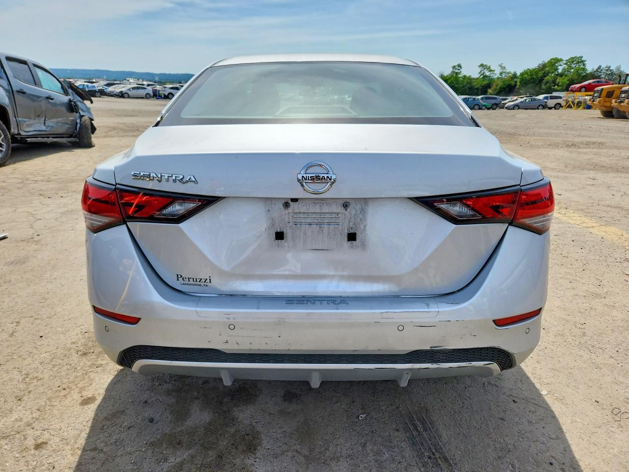 2022 Nissan Sentra S - Фото 6