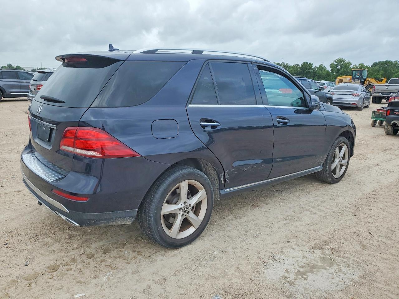 2017 Mercedes-Benz Gle 350 - Image 3