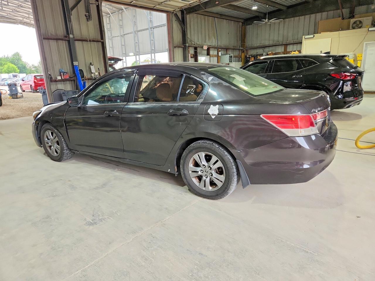 2012 Honda Accord Lxp - Фото 2