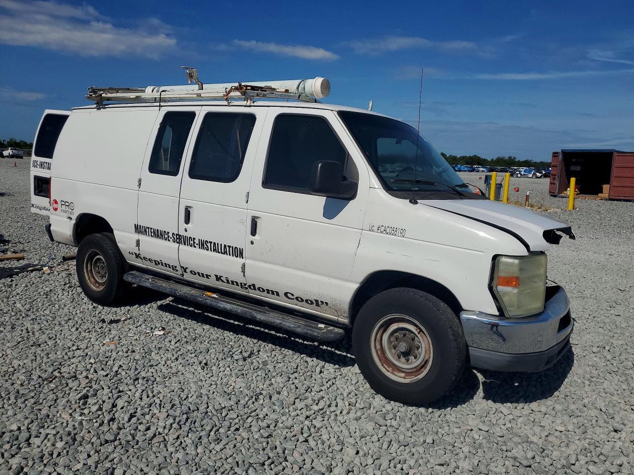 2011 Ford E250 Delivery Van - Фото 4