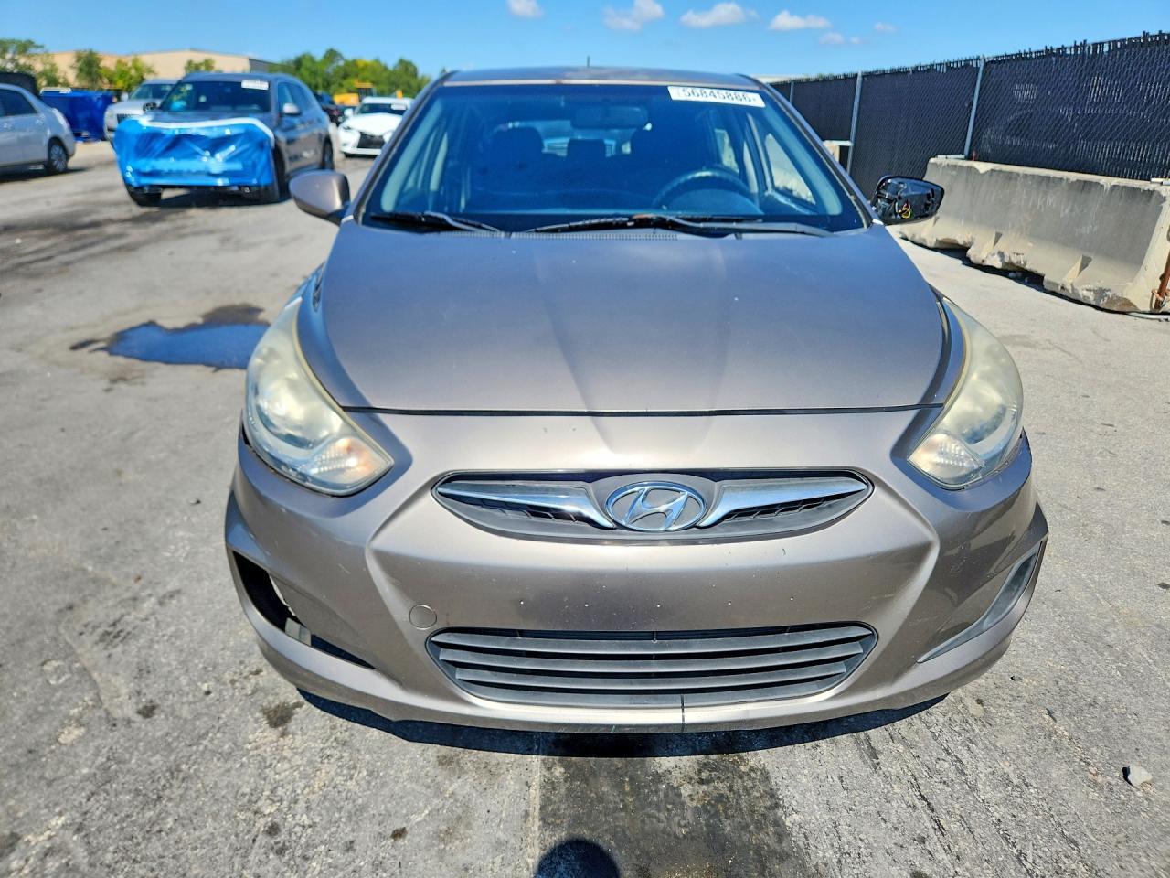 2014 Hyundai Accent Gs - Image 5