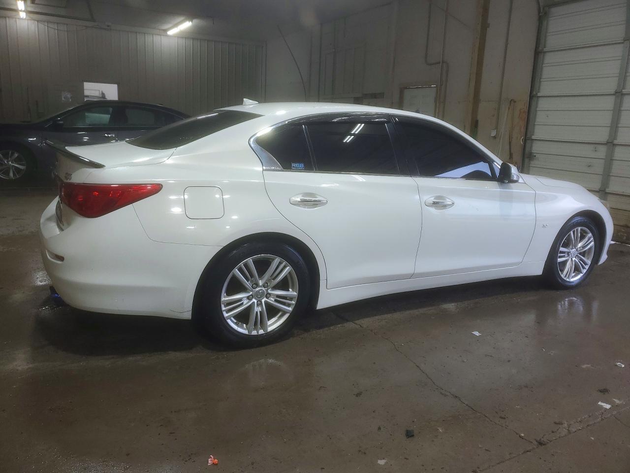2014 Infiniti Q50 Premium - Фото 3