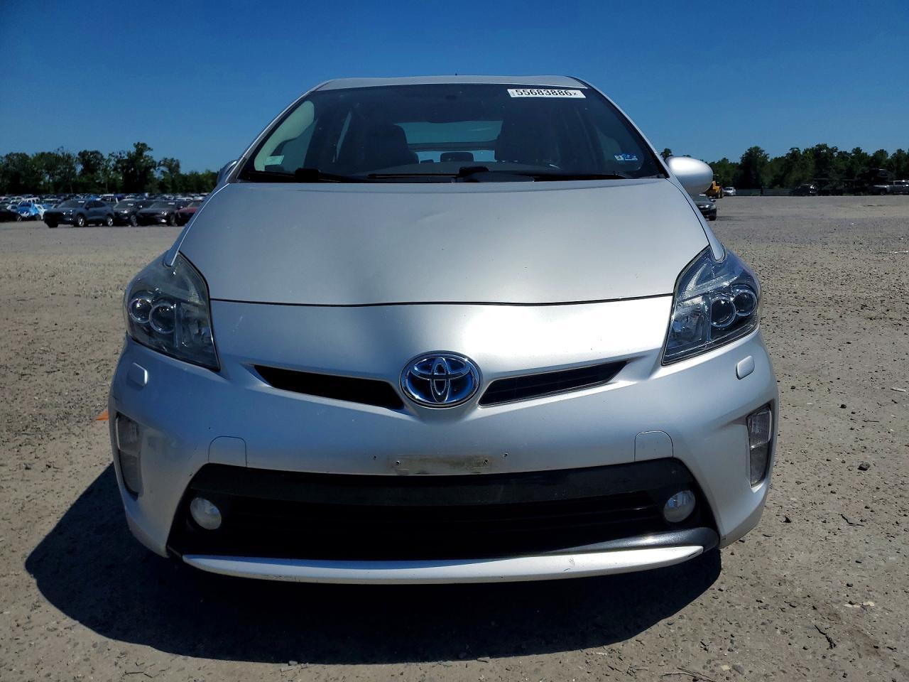 2015 Toyota Prius Five - Фото 5