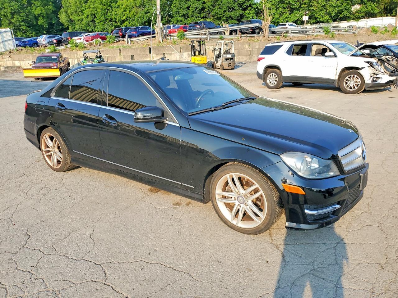 2012 Mercedes-Benz C 300 4Matic - Фото 4