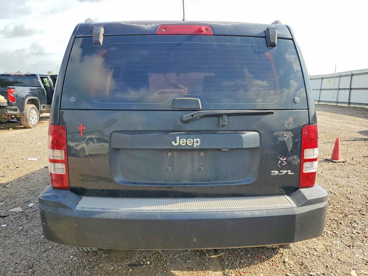 2008 Jeep Liberty Sport - Фото 6