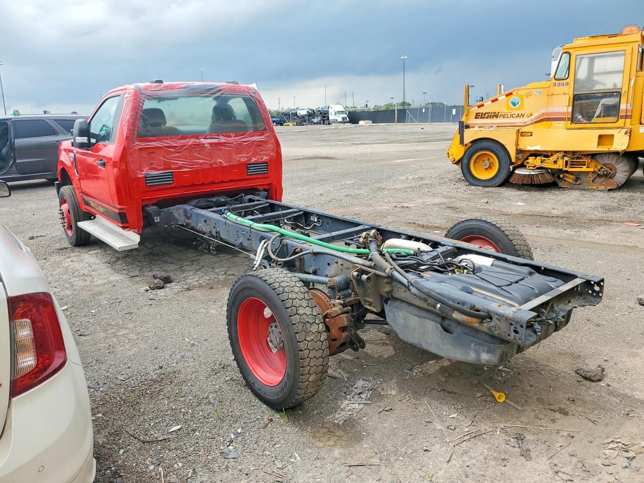 2020 Ford F550 Super Duty - Фото 2