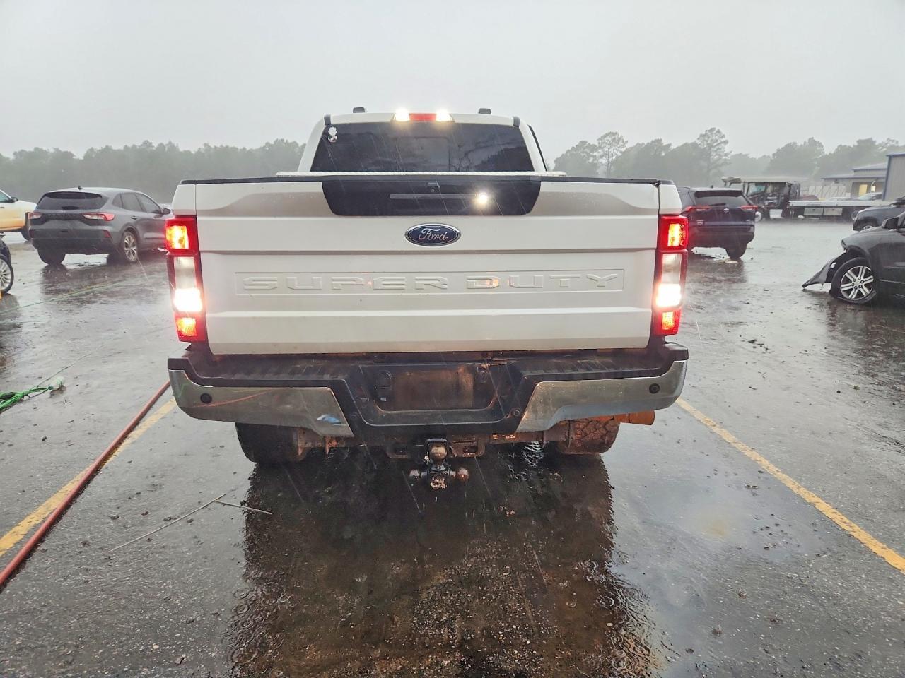 2021 Ford F250 Super Duty - Фото 6