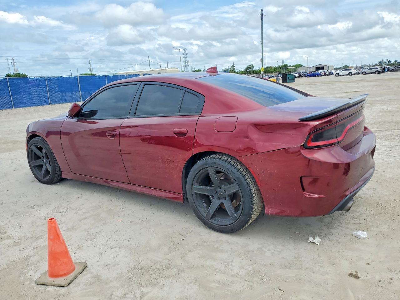 2020 Dodge Charger Scat Pack - Фото 2