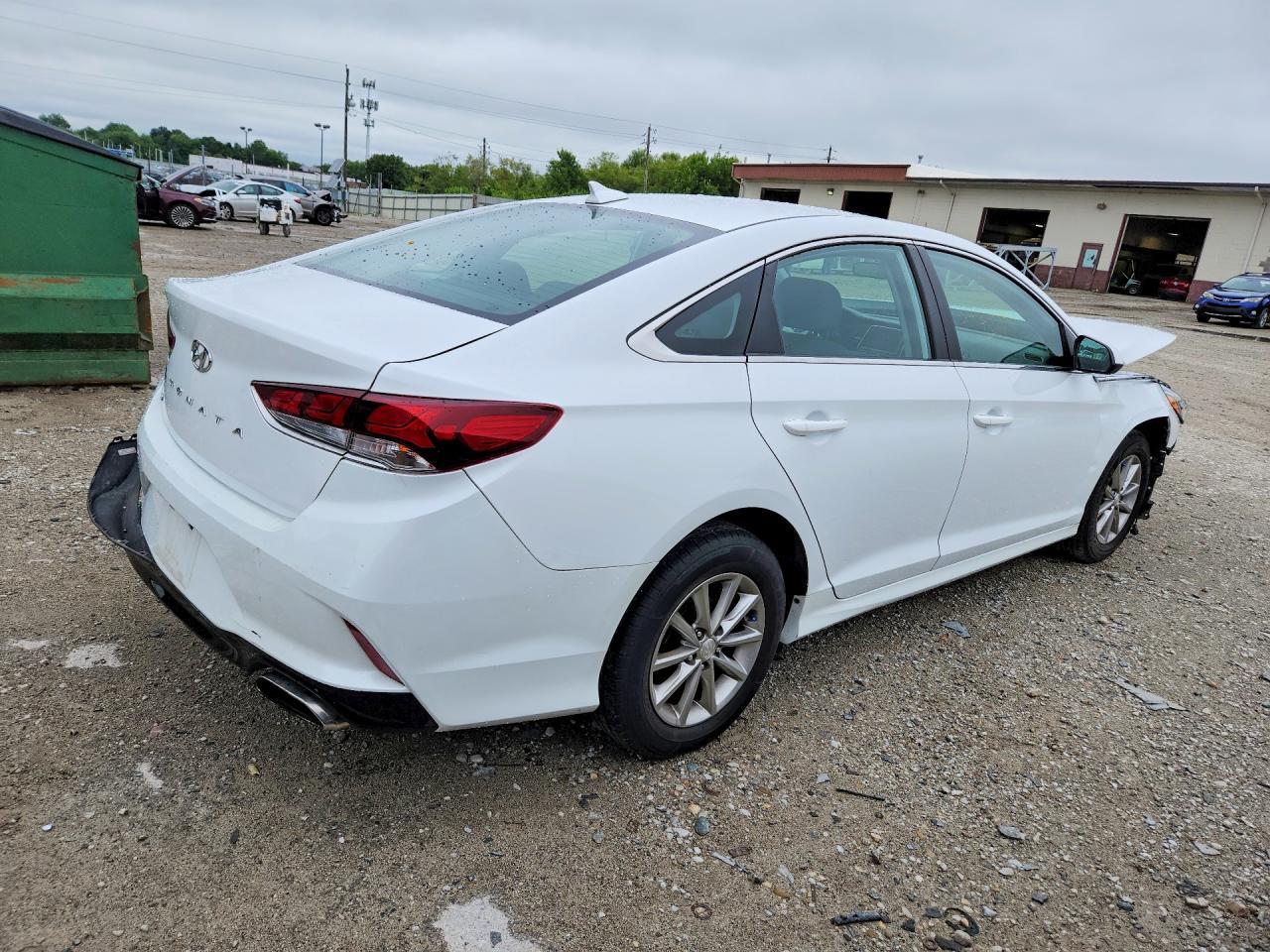 2019 Hyundai Sonata Se - Image 3