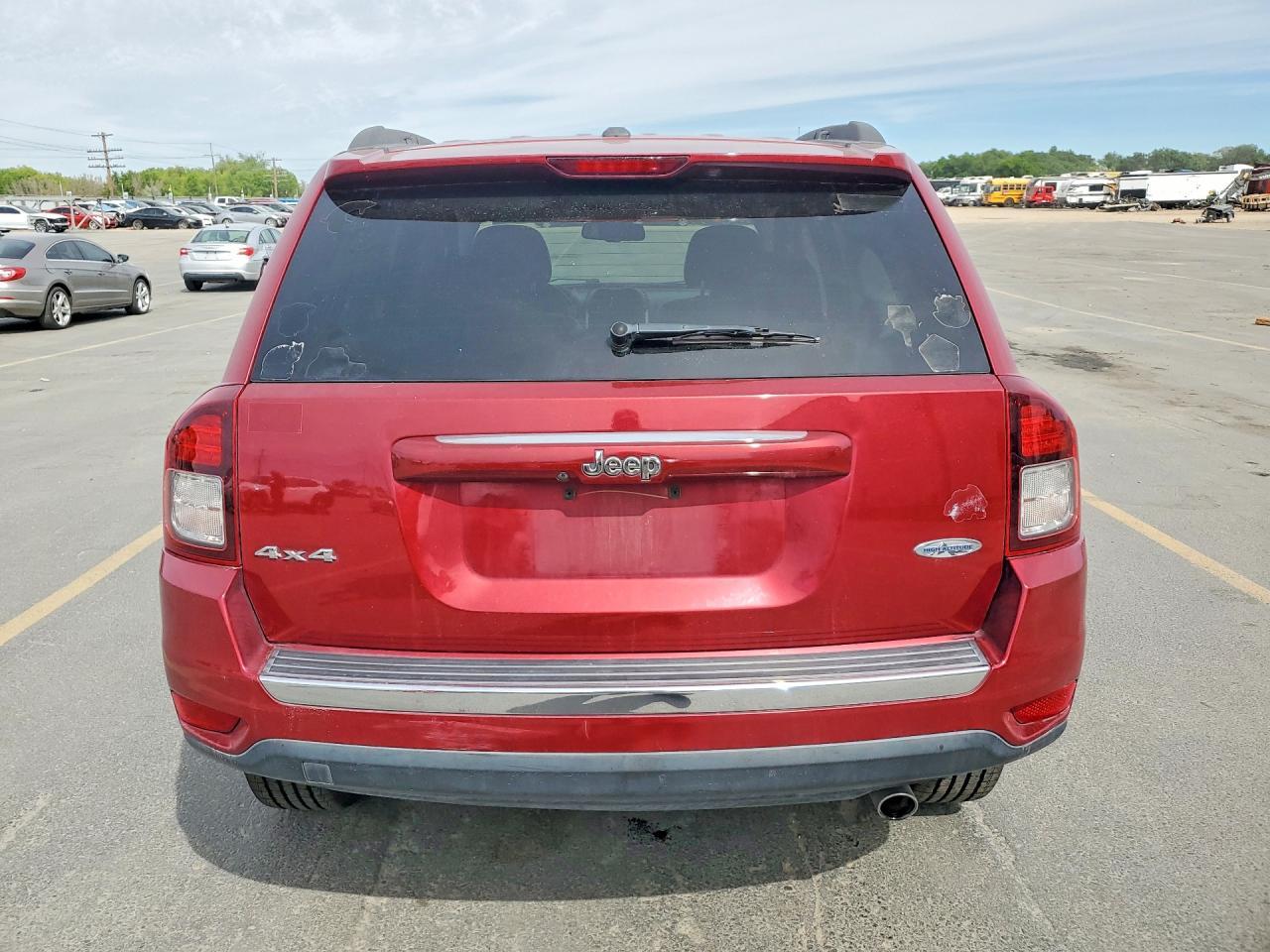2016 Jeep Compass Latitude - Фото 6