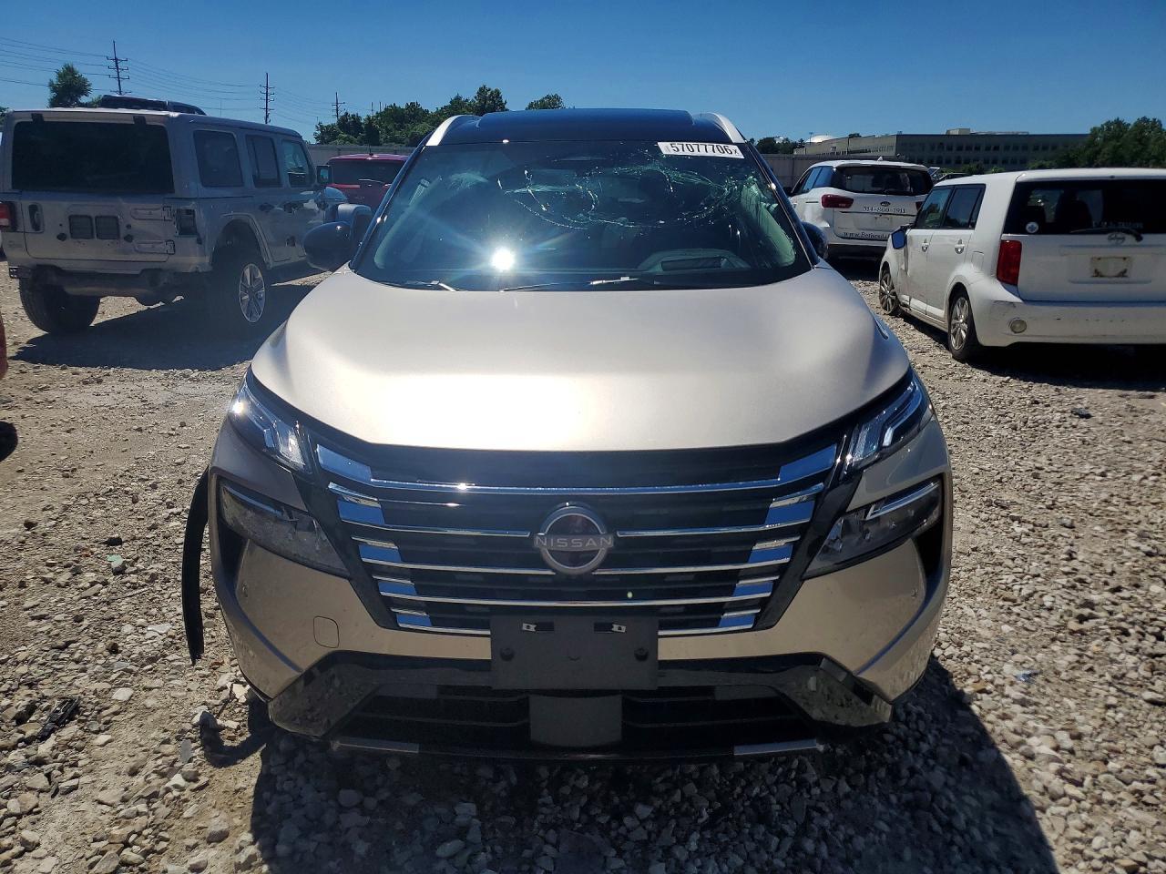 2026 Nissan Rogue Platinum - Фото 5