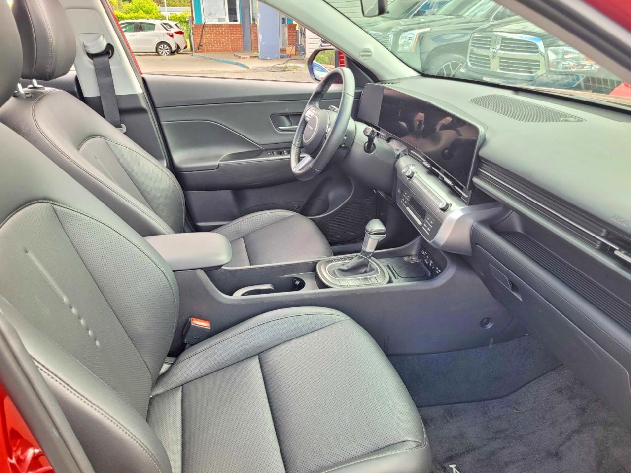2025 Hyundai Kona Sel - Image 5