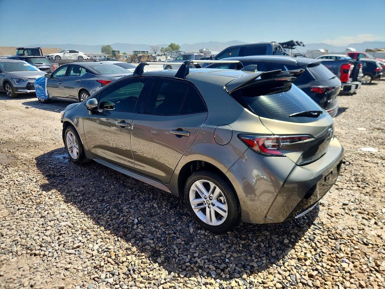 2019 Toyota Corolla Hatchback Se - Фото 2