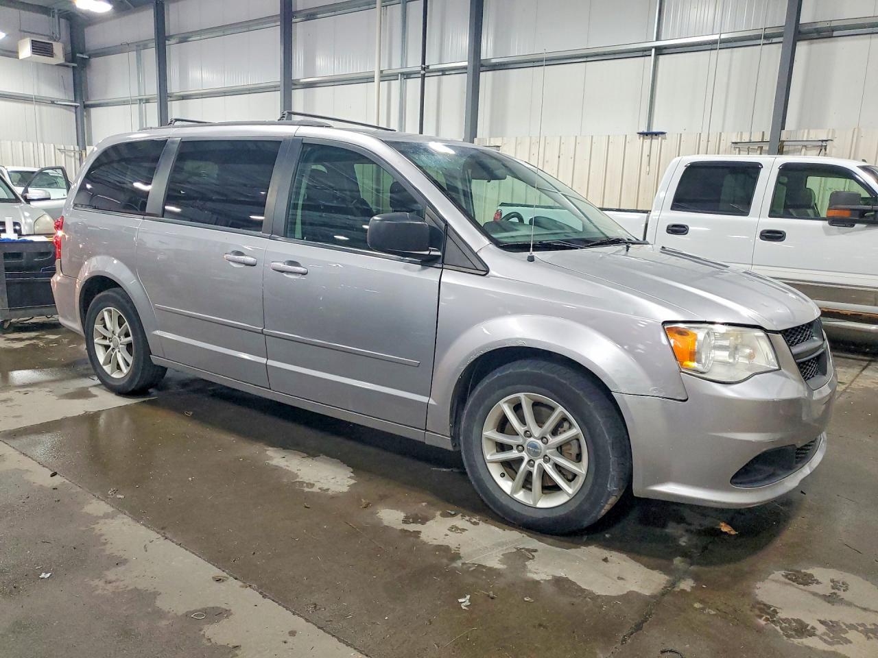 2016 Dodge Grand Caravan Sxt - Image 4