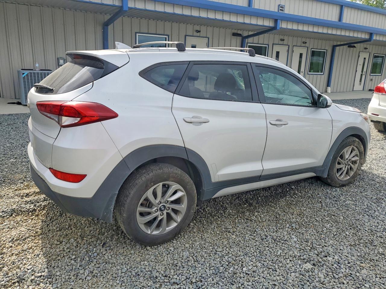2018 Hyundai Tucson Sel - Фото 3
