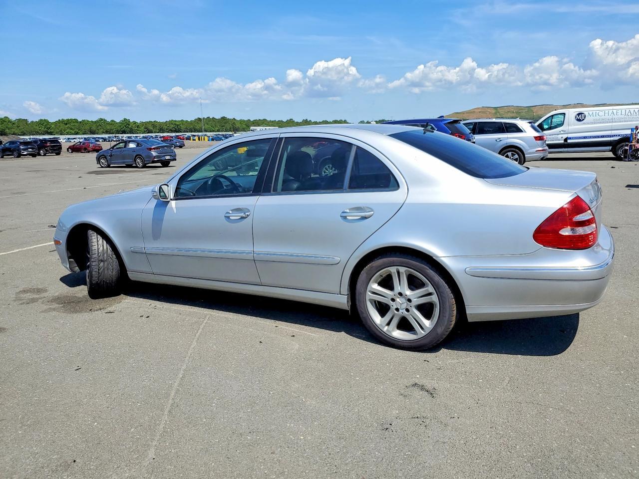 2006 Mercedes-Benz E 350 4Matic - Фото 2