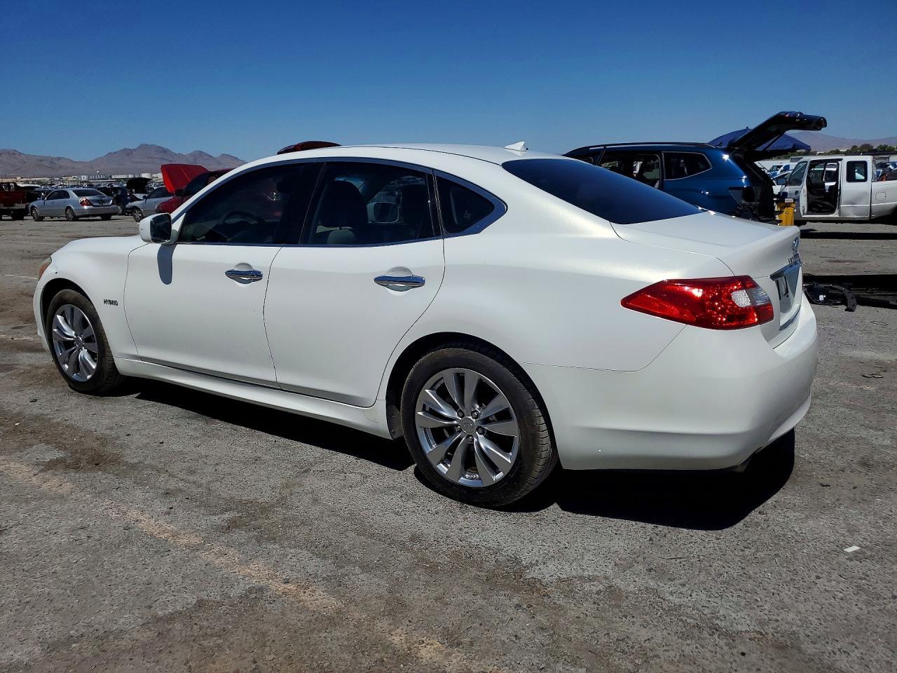 2012 Infiniti M35H Base - Фото 2