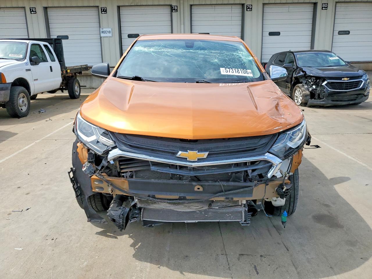 2019 Chevrolet Equinox Ls - Image 5